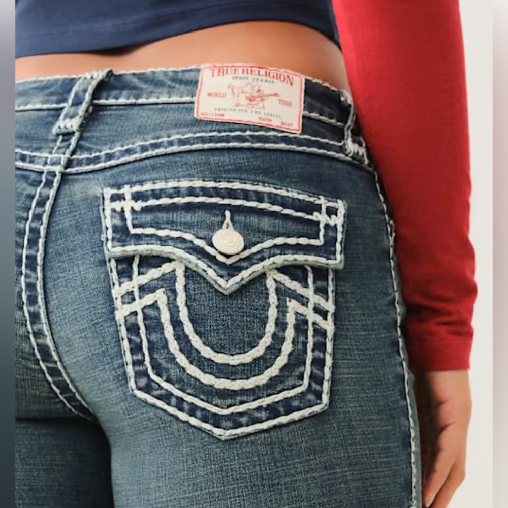 True Religion Women's Straight Leg Jeans in Blue - lot of 2 - size 28, 29